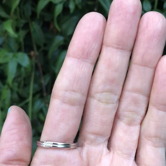 Gorgeous Aquamarine Crystal Ring - Picture 16 of 16